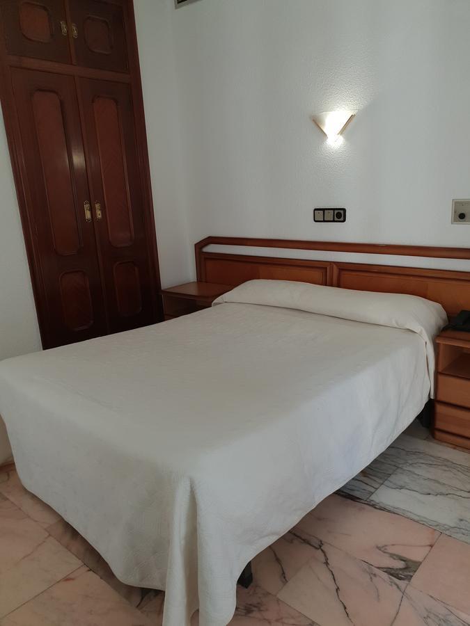 Single Room,1695744985:JPEG